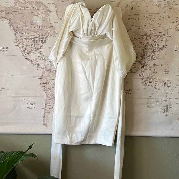 HOUSE OF CB 'Aisha' Ivory Satin Strapless Dress NWOT - Picture 8 of 13